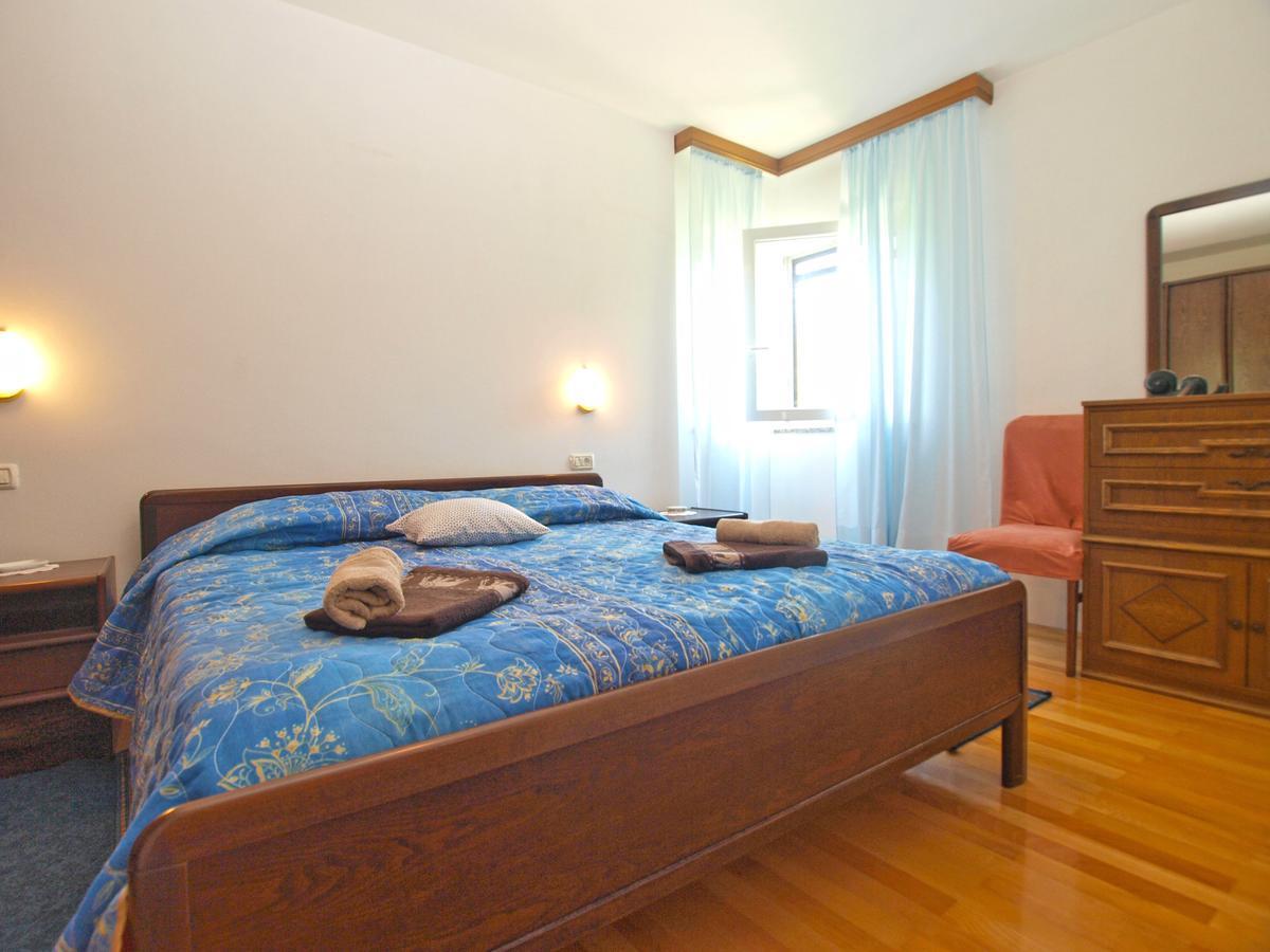 Apartments Vodnjanka 1656 Luaran gambar