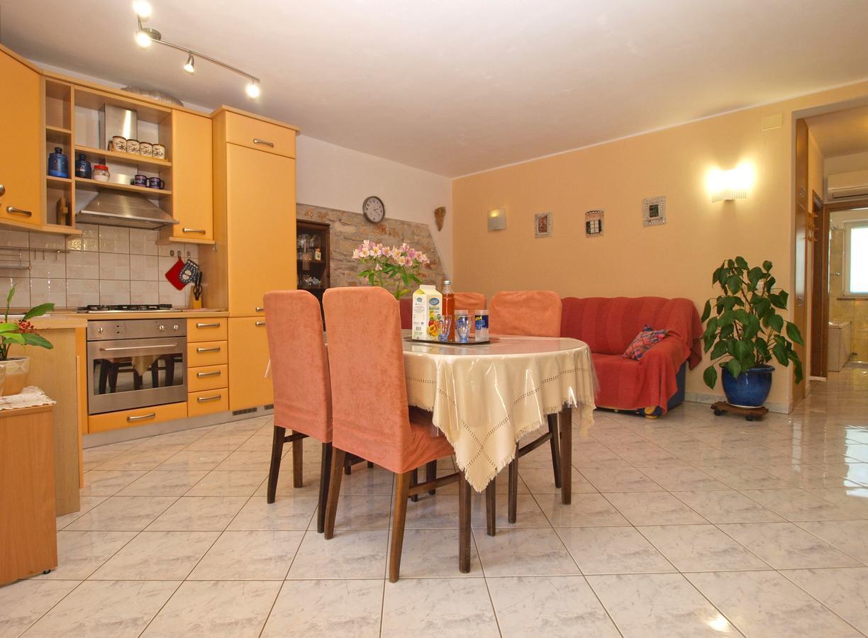 Apartments Vodnjanka 1656 Luaran gambar