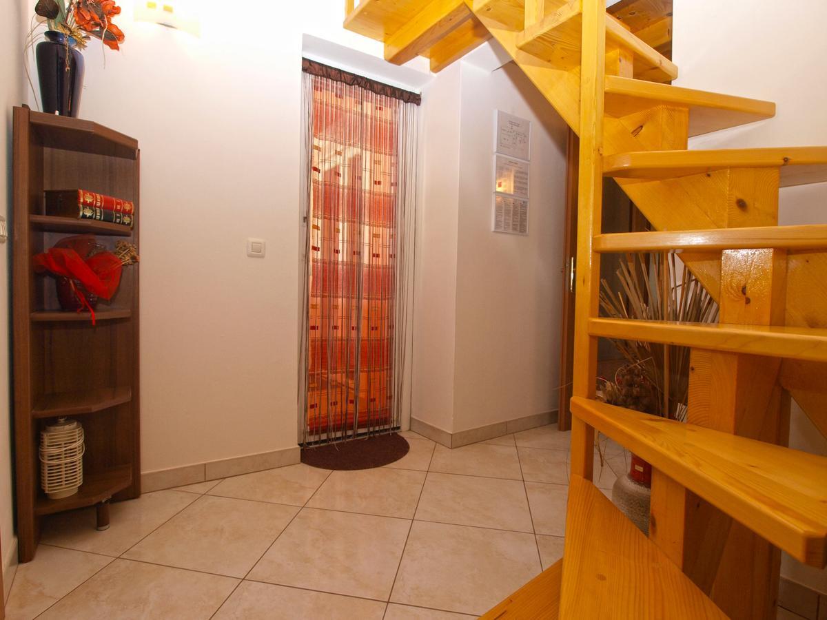 Apartments Vodnjanka 1656 Luaran gambar