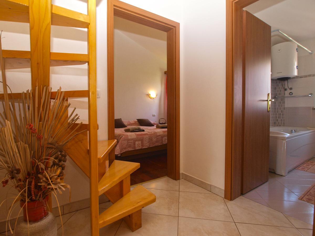 Apartments Vodnjanka 1656 Luaran gambar